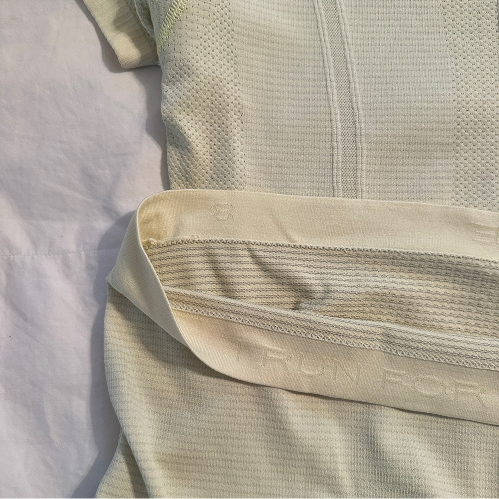 Lululemon Swiftly Tech Size 8 - image 2